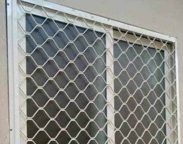 Why Are Aluminium Grills the First Choice for Modern Homes?