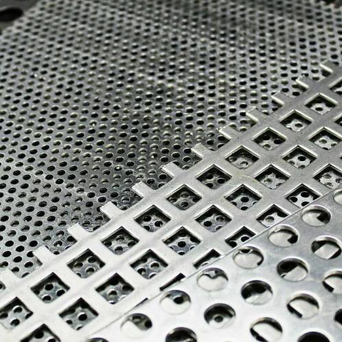 Aluminium Mesh Panels in Kuttoor