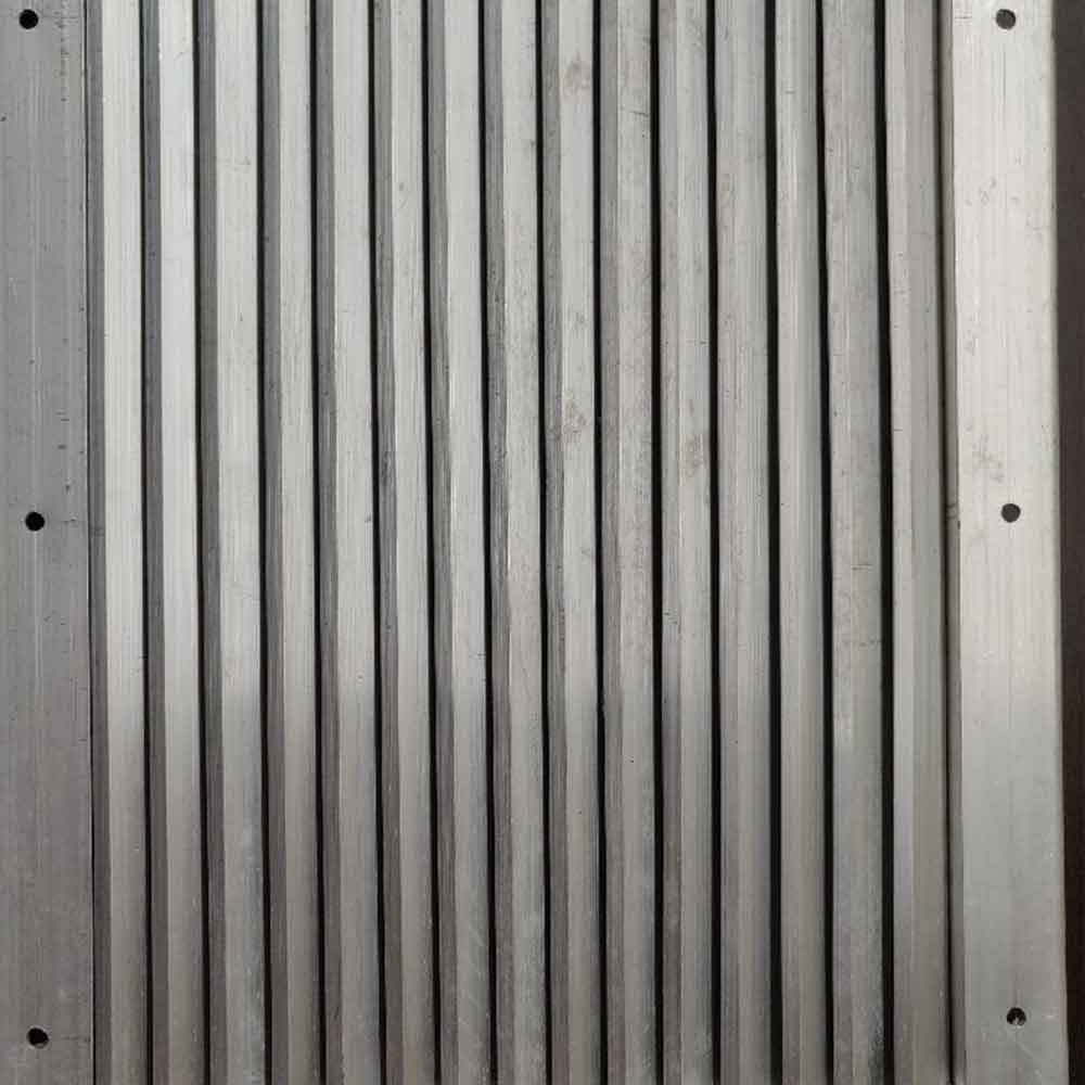 White Linear Curved Aluminium Grill Manufacturers, Suppliers in New Delhi