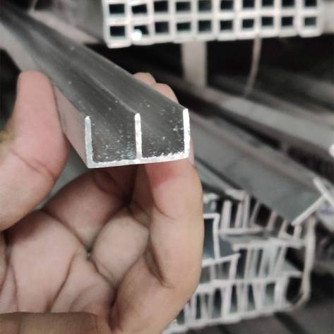 1mm Silver Aluminium E Channel Manufacturers, Suppliers in Mirzapur