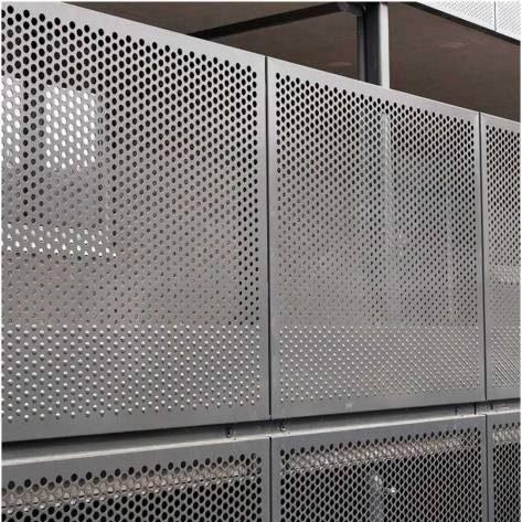 Aluminium Silver Window Grill Manufacturers, Suppliers in Sant Kabir Nagar